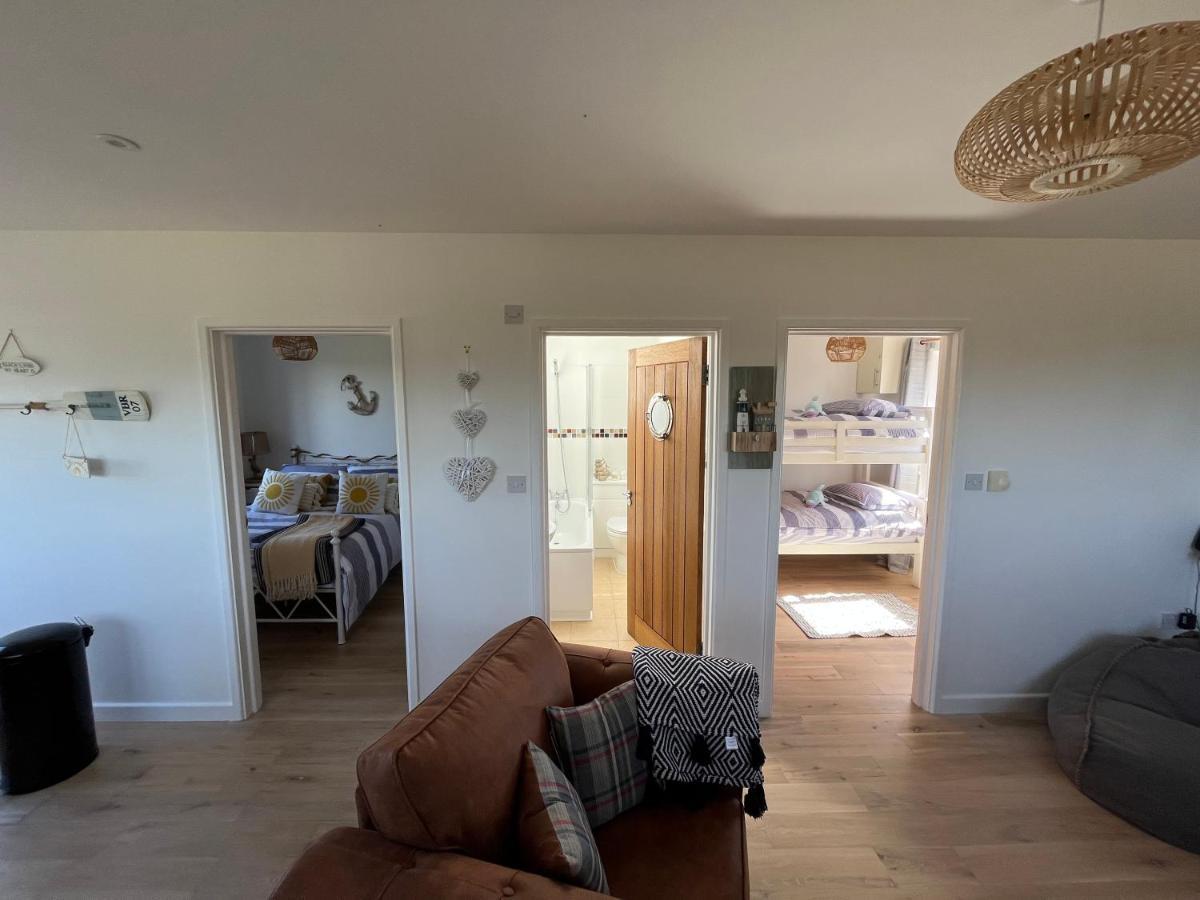 Oak Valley Lodges & Camping Pett Exteriör bild